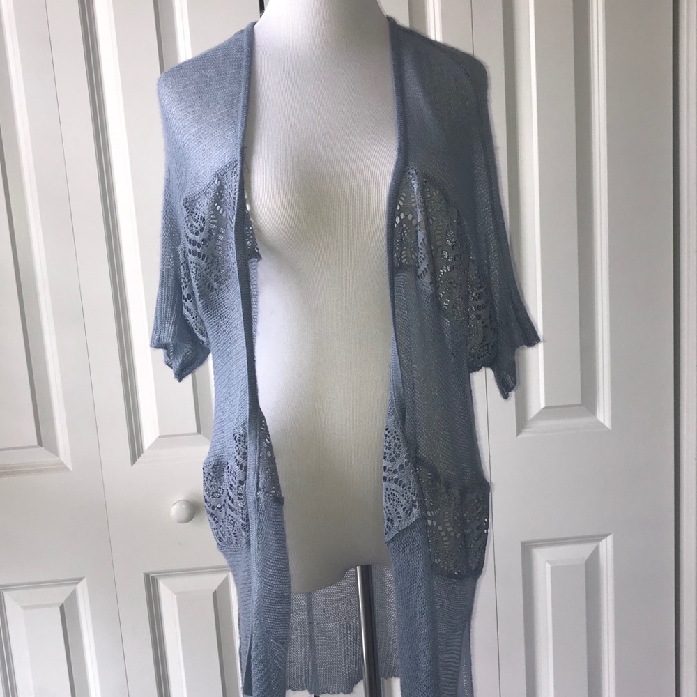 ▫️Chico’s Soft Lace Trim Cardigan